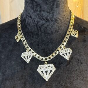 Gold Diamond Pendant Necklace